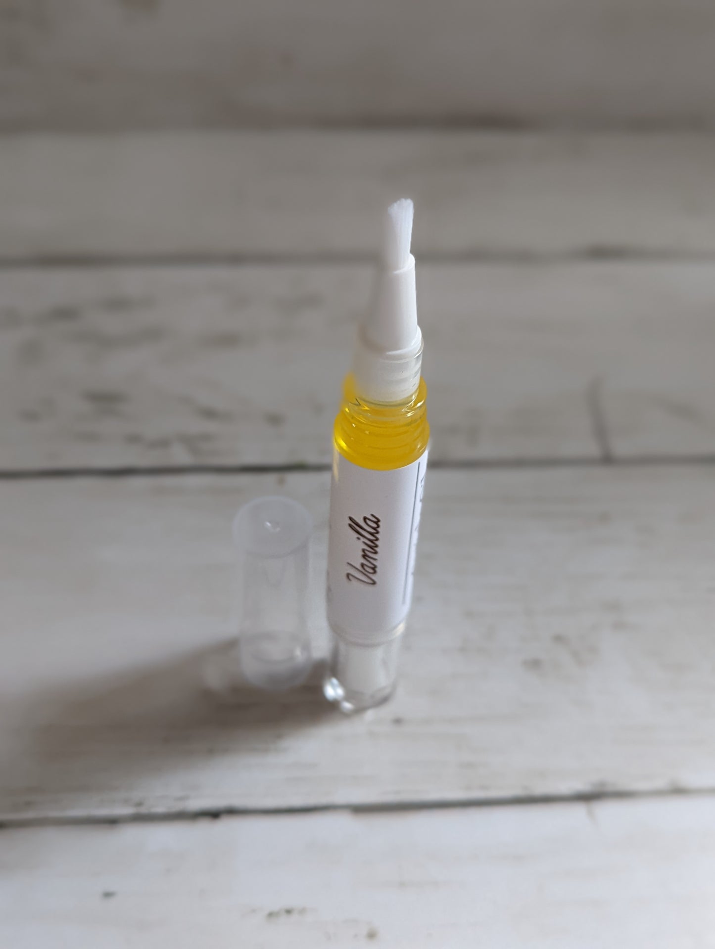 Vanilla Cuticle Oil Brush Pen