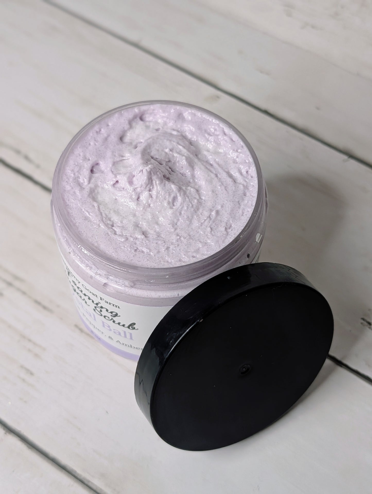 Crystal Ball Foaming Sugar Scrub